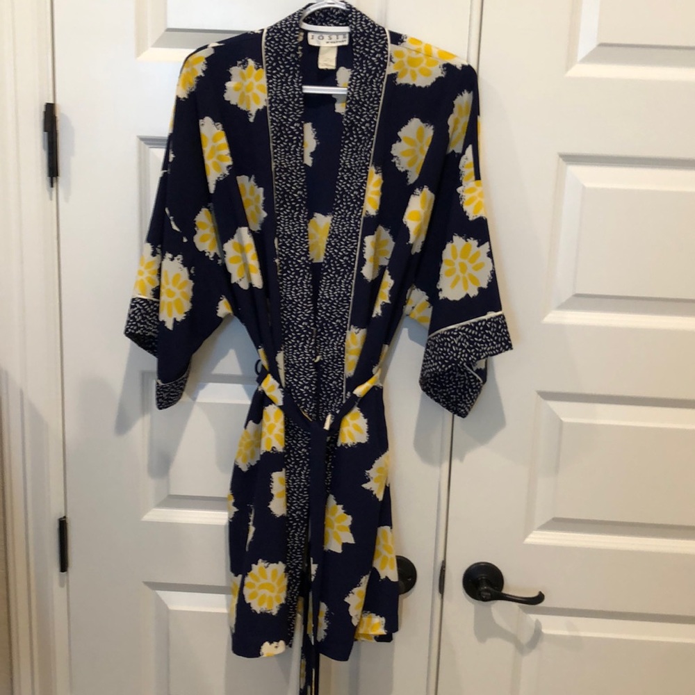 JOSIE by Natori Vintage Flower Print Kimono Robe Size Small